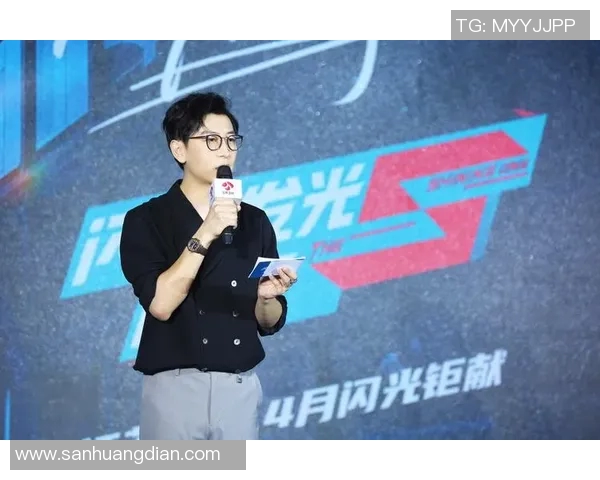 朱旭航的成长之路：从青涩少年到职场精英的奋斗历程